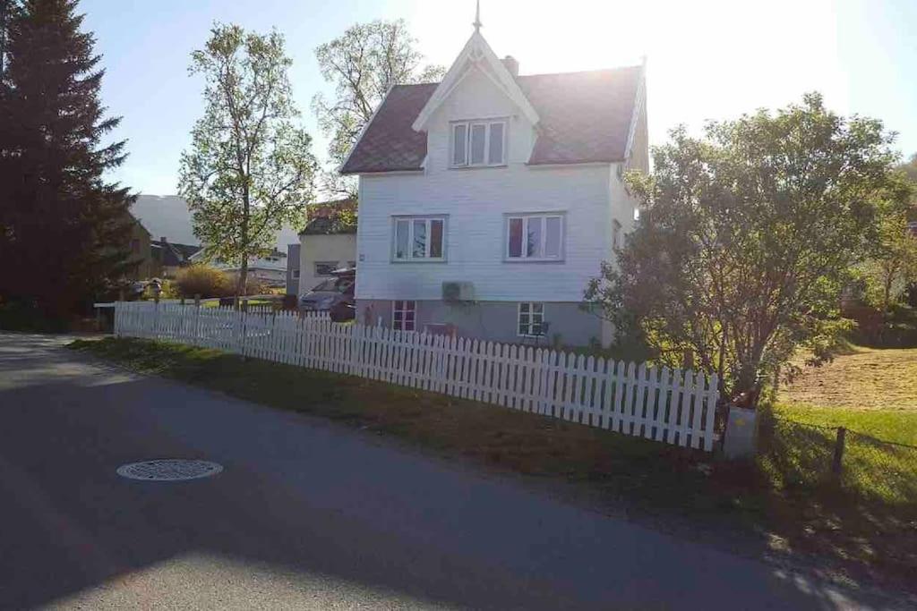 Villa Arctica Тромсё Экстерьер фото